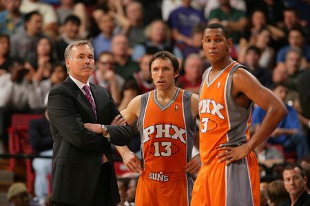 和亚洲进行 和亚洲进行