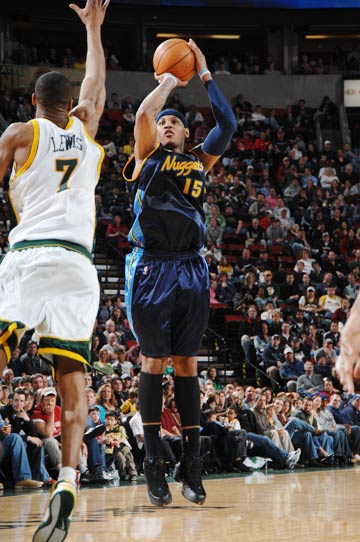 相比之下 相比之下